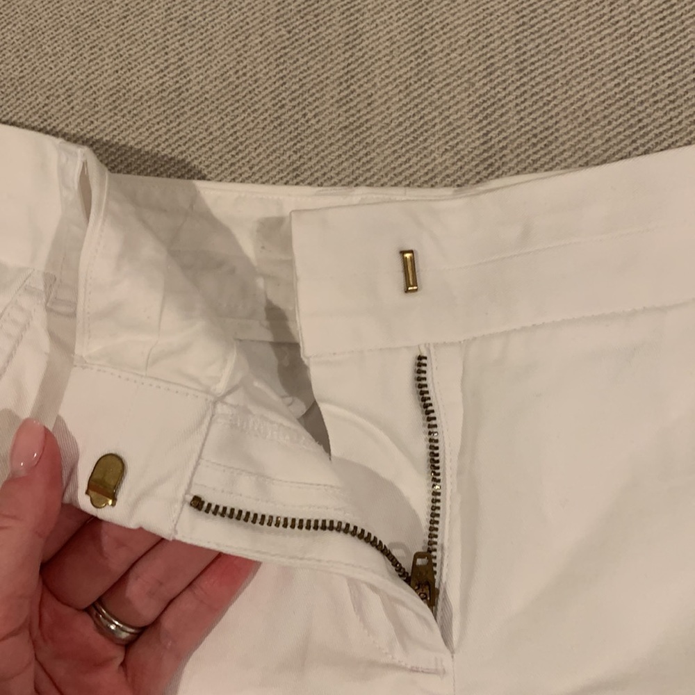 J Crew Chino Shorts — SIZE 4! - Picture 3 of 4
